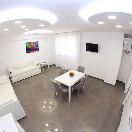 Mondo Suites Apartments Napoli Eksteriør billede